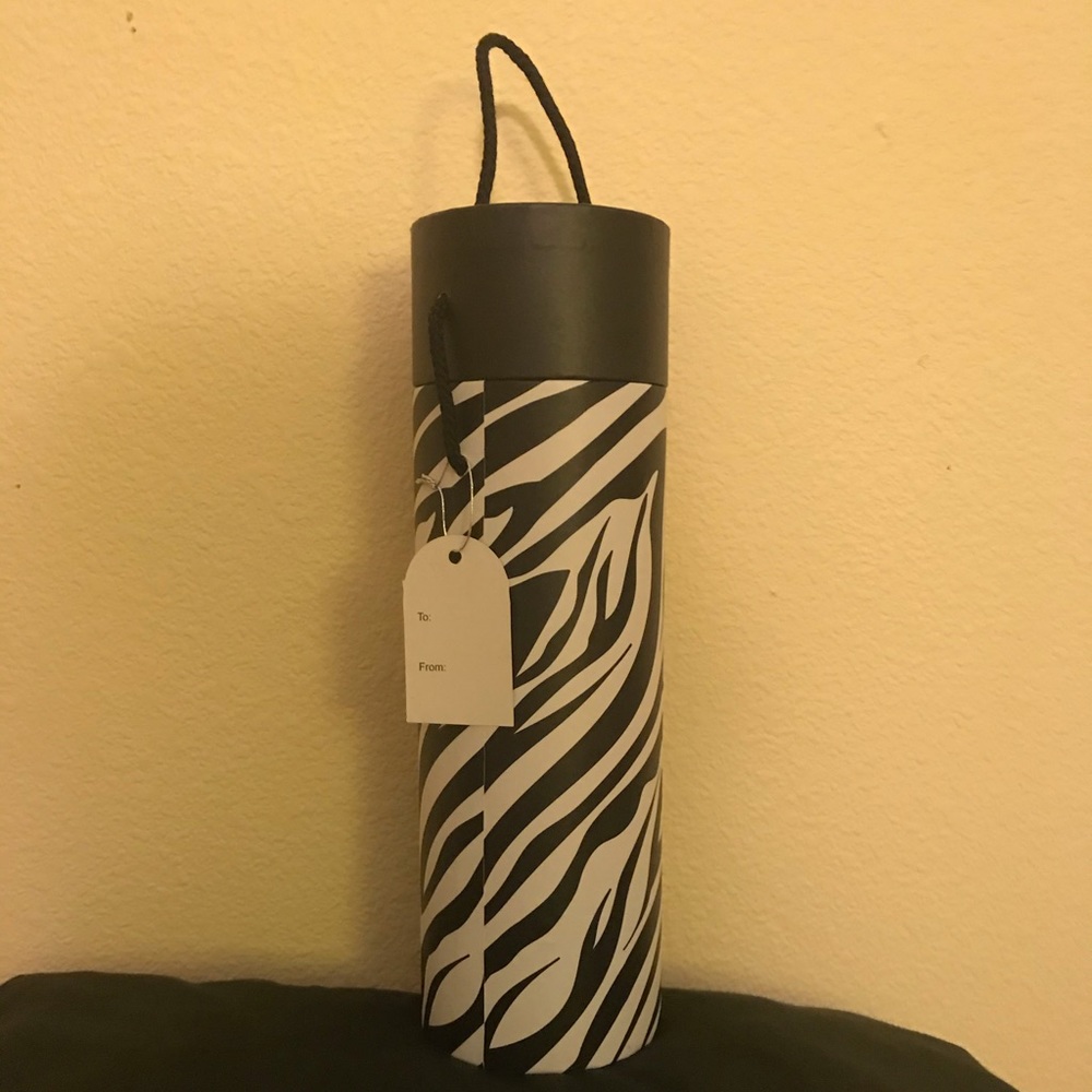 PM11050 Zebra Print Gift Box